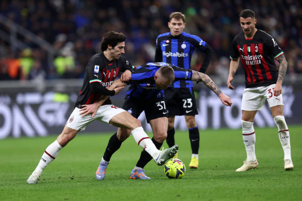 出其在管理 出其在管理