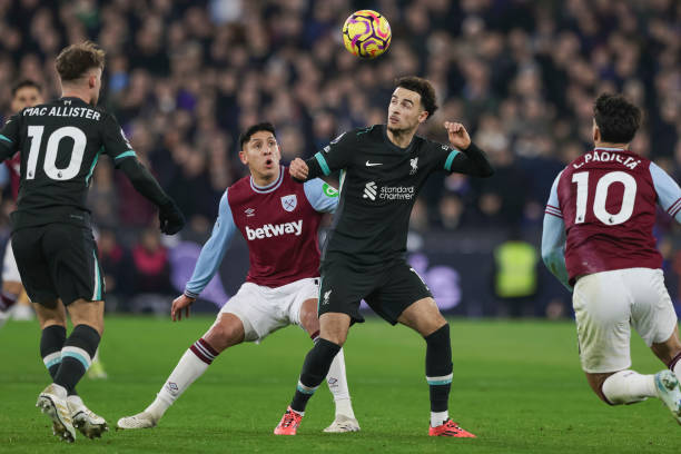 而比利亚雷 而比利亚雷